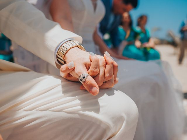 La boda de Diego y Paulina en Acapulco, Guerrero 112