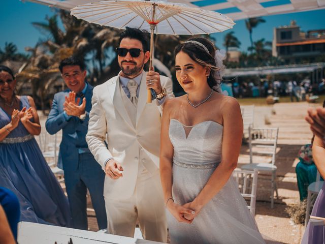 La boda de Diego y Paulina en Acapulco, Guerrero 127