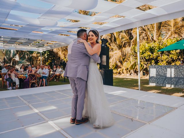 La boda de Diego y Paulina en Acapulco, Guerrero 149