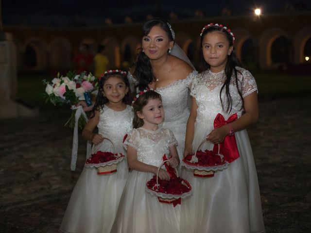 La boda de Tony y Diana en Izamal, Yucatán 8