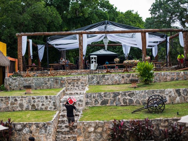 La boda de Tony y Diana en Izamal, Yucatán 37