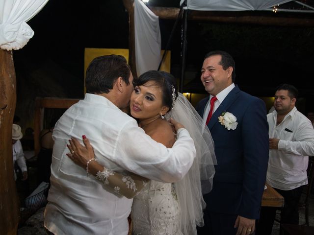 La boda de Tony y Diana en Izamal, Yucatán 55