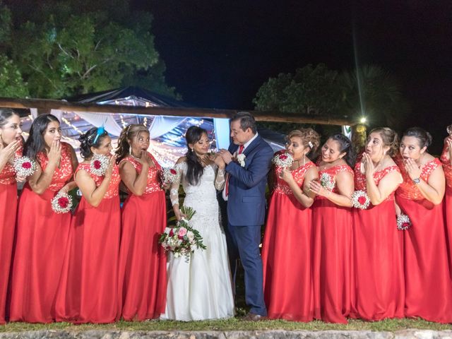 La boda de Tony y Diana en Izamal, Yucatán 87