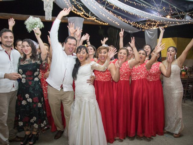 La boda de Tony y Diana en Izamal, Yucatán 103