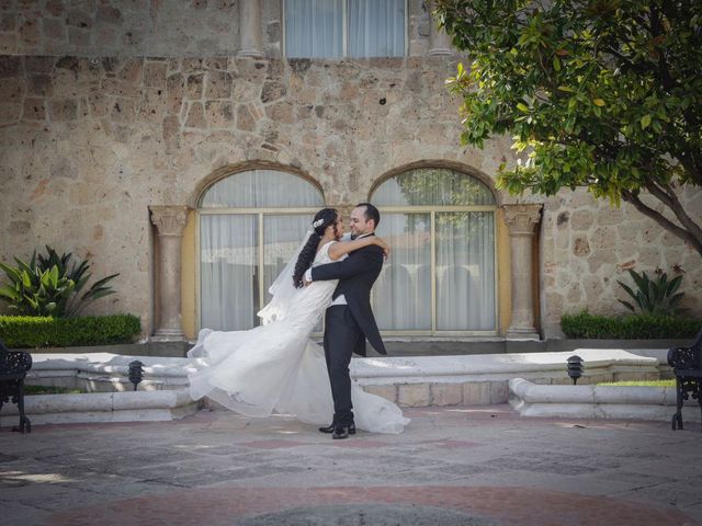 La boda de Diana  y Miguel  en Aguascalientes, Aguascalientes 2