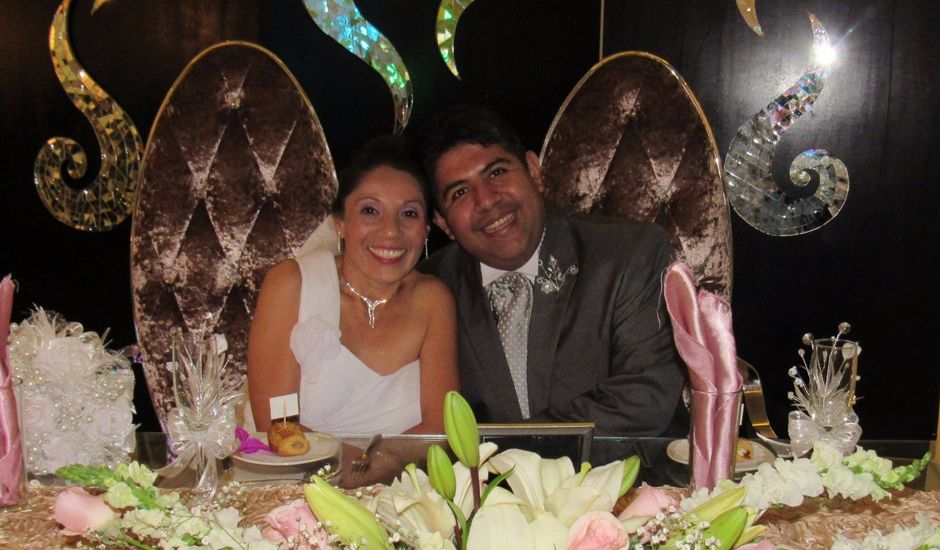 La boda de Miguel y Elvira en San Luis de La Paz, Guanajuato