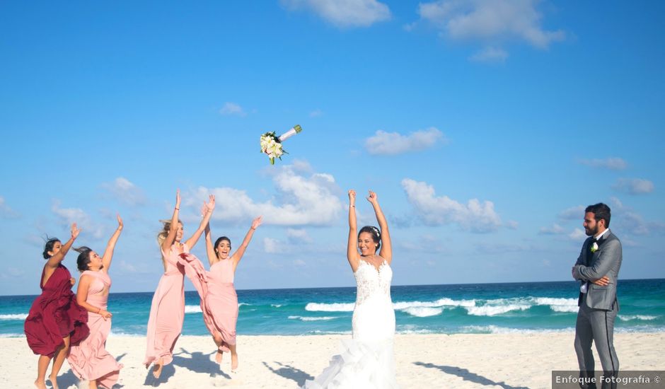 La boda de Lenin y Paty en Cancún, Quintana Roo