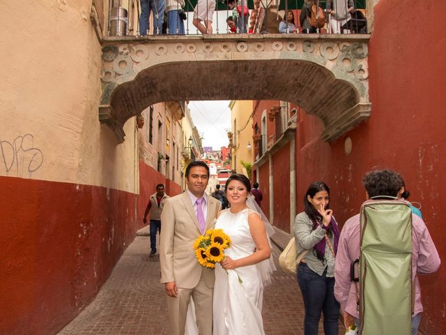 La boda de Adrián y Sofía en Guanajuato, Guanajuato 141
