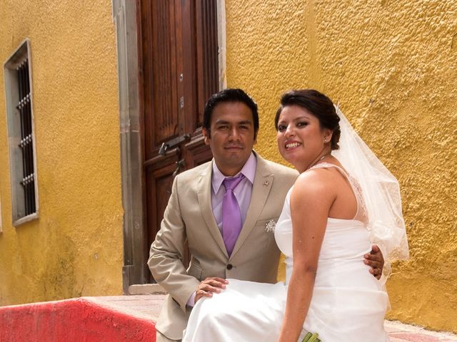 La boda de Adrián y Sofía en Guanajuato, Guanajuato 153