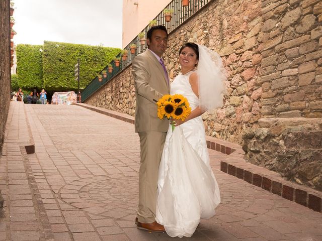 La boda de Adrián y Sofía en Guanajuato, Guanajuato 163