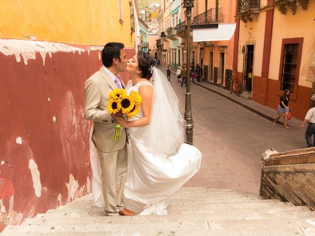La boda de Adrián y Sofía en Guanajuato, Guanajuato 180
