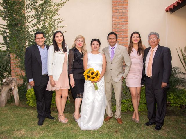 La boda de Adrián y Sofía en Guanajuato, Guanajuato 303