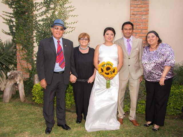 La boda de Adrián y Sofía en Guanajuato, Guanajuato 305