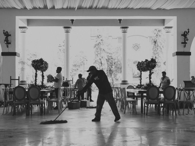 La boda de Leopoldo y Victoria en Tilapa, Puebla 19