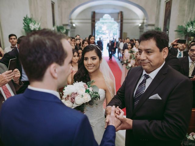 La boda de Arnaud y Adriana en Iztapalapa, Ciudad de México 8
