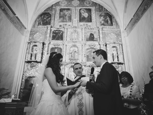 La boda de Arnaud y Adriana en Iztapalapa, Ciudad de México 12