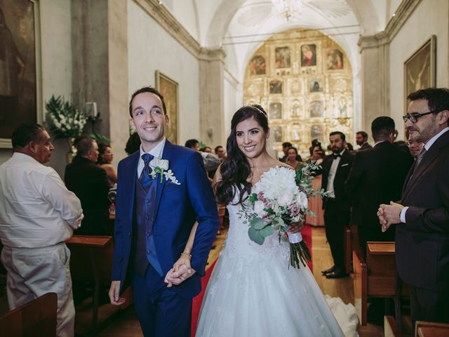 La boda de Arnaud y Adriana en Iztapalapa, Ciudad de México 22