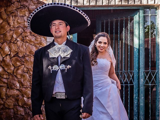 La boda de Efrain y Yahaira en Arteaga, Coahuila 27