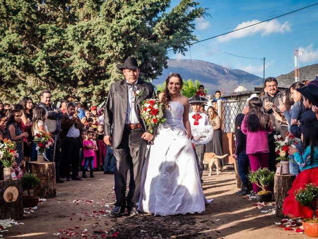 La boda de Efrain y Yahaira en Arteaga, Coahuila 46