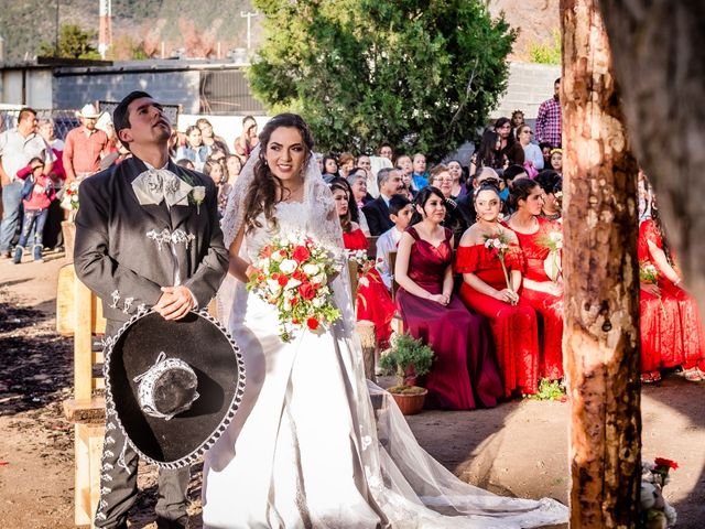 La boda de Efrain y Yahaira en Arteaga, Coahuila 50