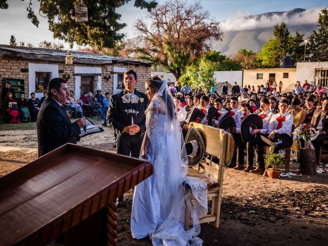 La boda de Efrain y Yahaira en Arteaga, Coahuila 60