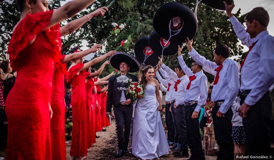 La boda de Efrain y Yahaira en Arteaga, Coahuila