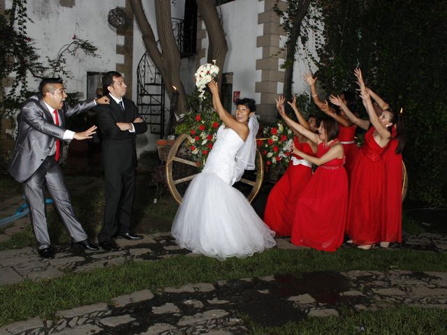 La boda de Saúl y Mirtha en Iztapalapa, Ciudad de México 17