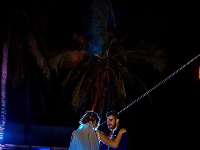 La boda de Ernesto y Alisa en Huatulco, Oaxaca 40