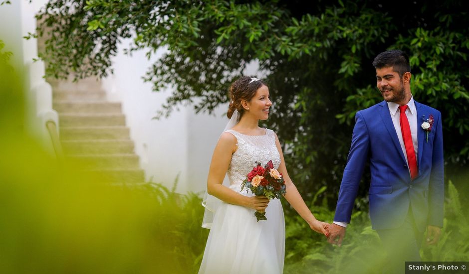 La boda de Ernesto y Alisa en Huatulco, Oaxaca