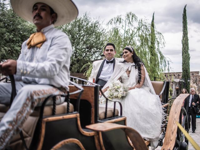 La boda de Iram y Andrea en Dolores Hidalgo Cuna de la Independencia Nacional, Guanajuato 13