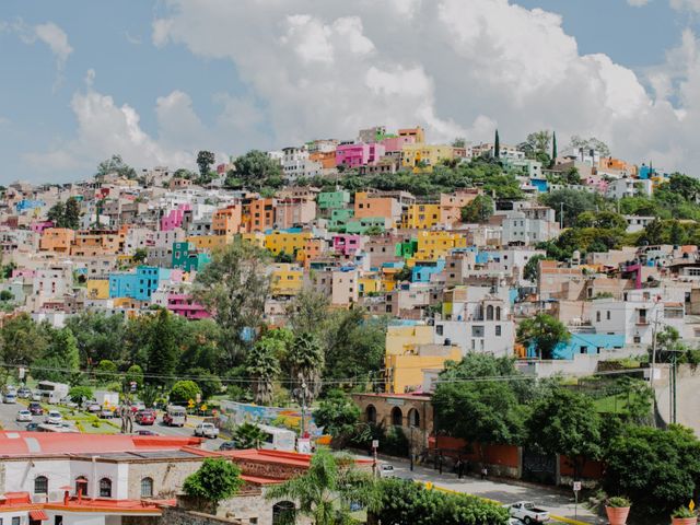 La boda de Tony y Jaquelin en Guanajuato, Guanajuato 22