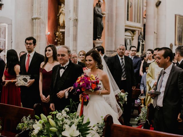 La boda de Tony y Jaquelin en Guanajuato, Guanajuato 56