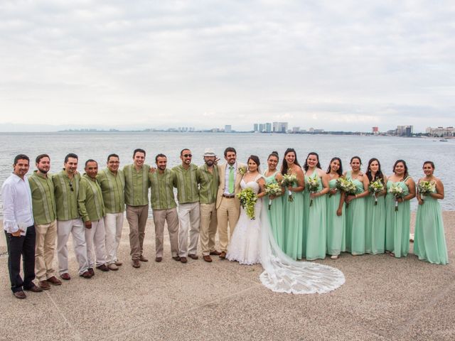 La boda de Armando y Monse en Puerto Vallarta, Jalisco 20
