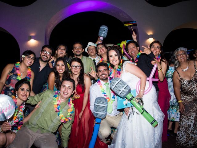 La boda de Armando y Monse en Puerto Vallarta, Jalisco 81