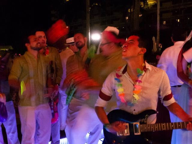 La boda de Armando y Monse en Puerto Vallarta, Jalisco 85