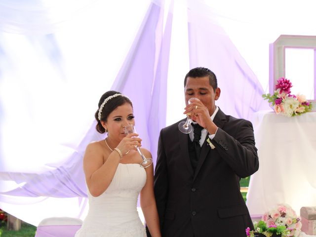 La boda de Rafael y María en Manzanillo, Colima 15