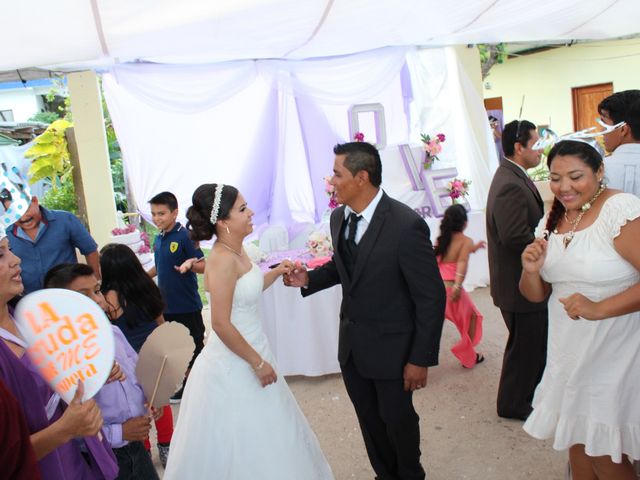 La boda de Rafael y María en Manzanillo, Colima 17