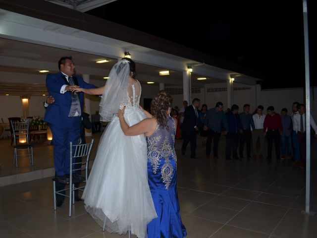 La boda de Bianca Elizabeth  y Pedro Azael en General Escobedo, Nuevo León 9