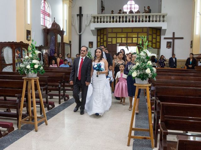 La boda de Eduardo Zamorano y Araceli Rivera en Tultepec, Estado México 9