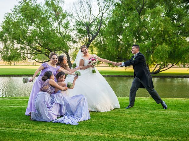 La boda de Jesús y Marisol en Salamanca, Guanajuato 19