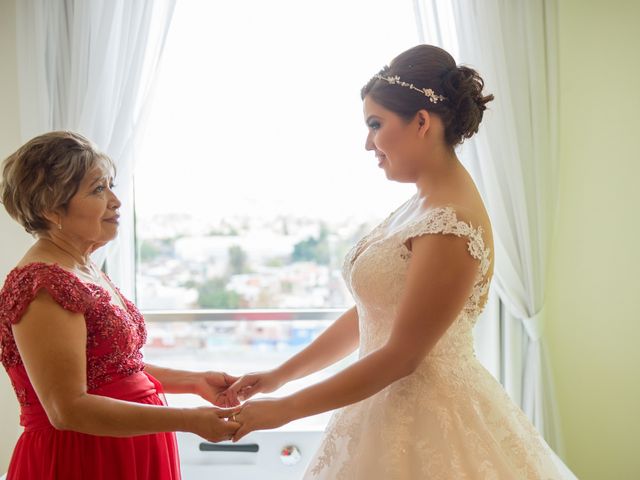 La boda de Jesús y Marisol en Salamanca, Guanajuato 29