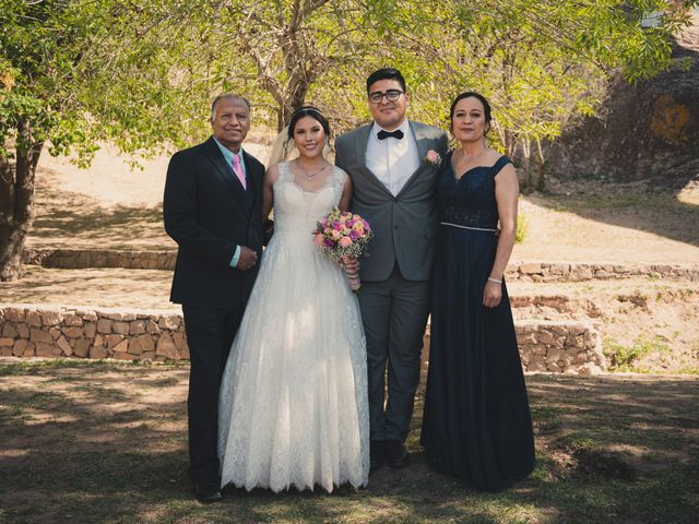 La boda de Héctor y Mariel en Chihuahua, Chihuahua 73
