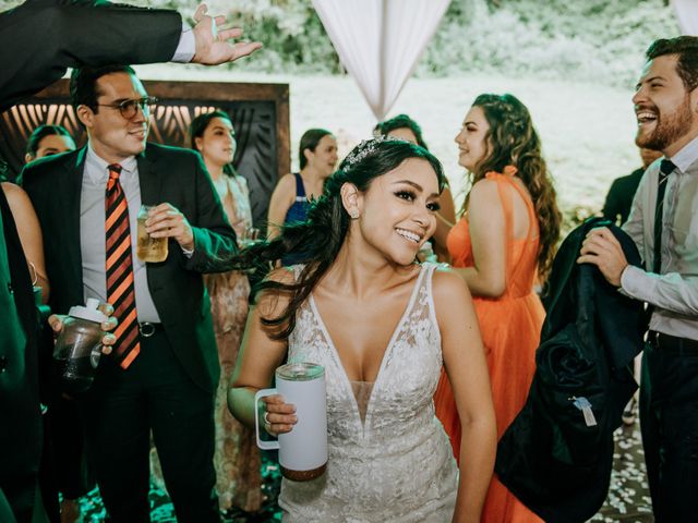 La boda de Alejandro y Mariana en Tepoztlán, Morelos 72
