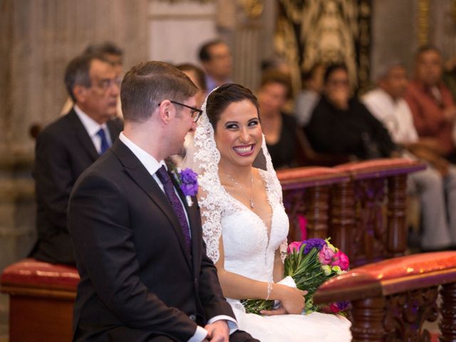 La boda de Mattiew y Fabiola en Guadalajara, Jalisco 16