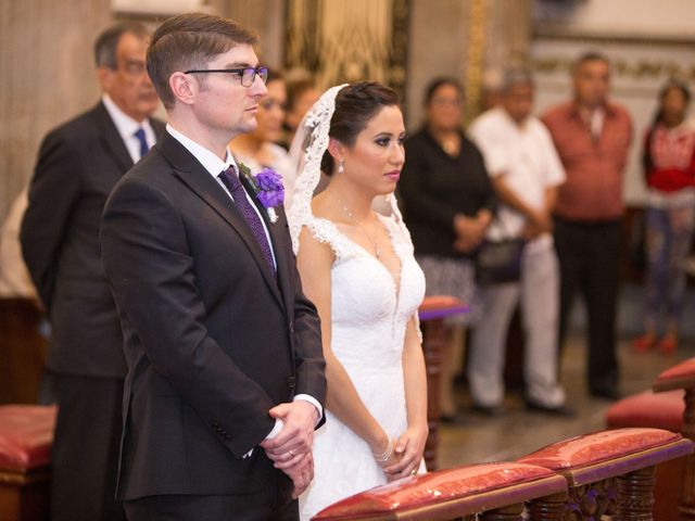 La boda de Mattiew y Fabiola en Guadalajara, Jalisco 23