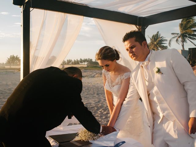 La boda de Marte y Angélica en Mazatlán, Sinaloa 71