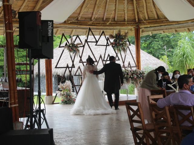 La boda de Nelly y Hugo en Emiliano Zapata, Veracruz 10