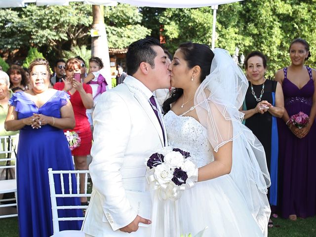 La boda de Roberto y Herandy en Tlayacapan, Morelos 31