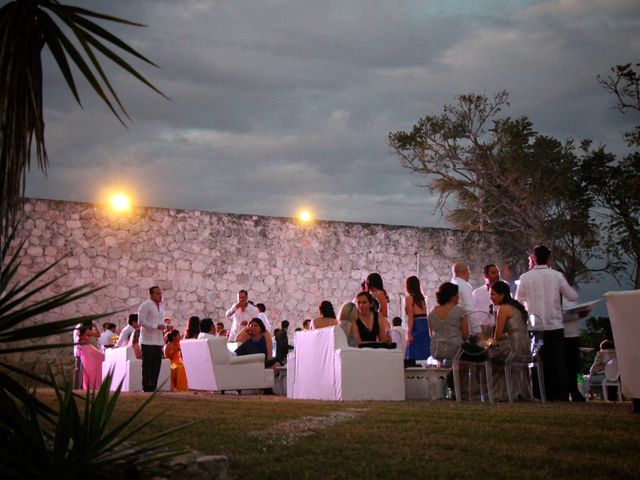 La boda de Vixo y Pris en Campeche, Campeche 23