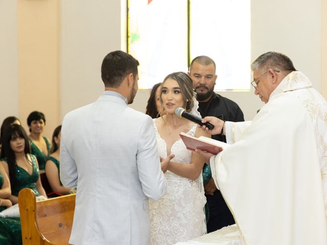 La boda de Anahí y Adrián en Nuevo Casas Grandes, Chihuahua 13